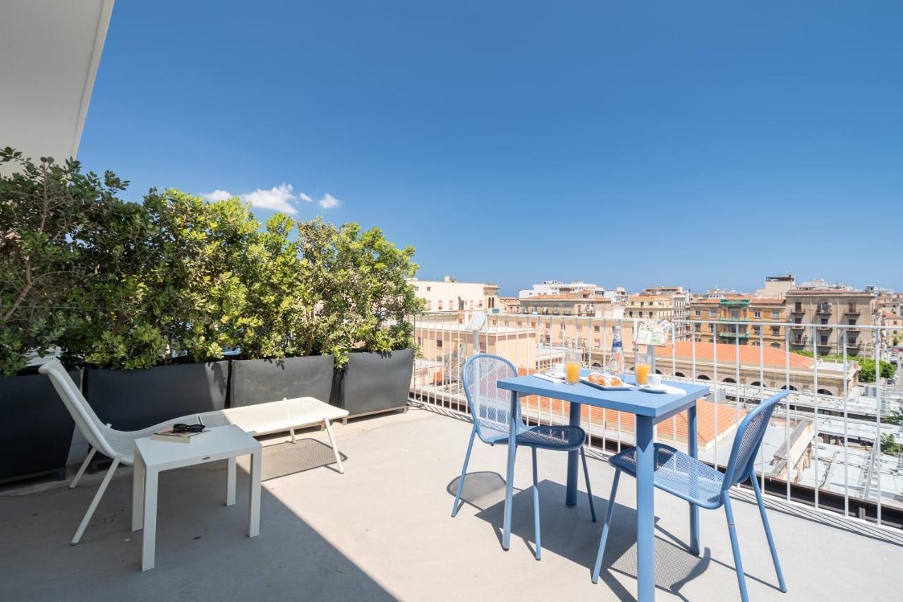 Suite Al Centro Di Palermo Con Terrazza Privata Екстериор снимка